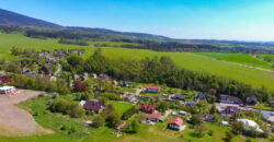 Prodej stavebního pozemku, 2.117 m2. Veškeré inženýrské sítě. Čistá v Krkonoších.