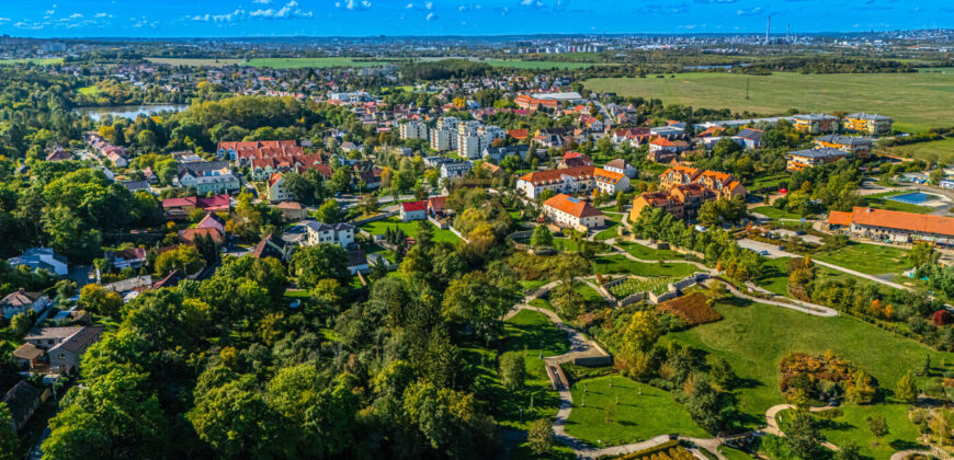 Prodej rodinného domu 3+kk se zimní zahradou, po rekonstrukci, Praha – Dubeč