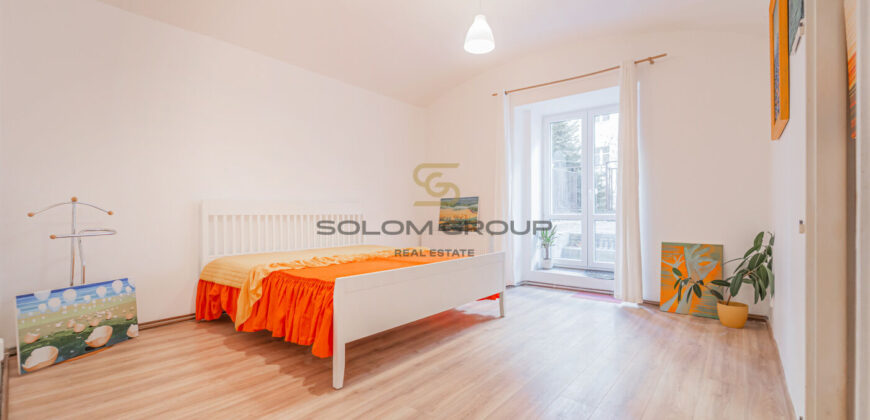 Prodej bytu 2+kk, 35 m². Po úpravách. Praha 5 Osobní vlastnictví.