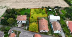 Prodej RD, 4+1/Možnost půdní vestavby. Pozemek o výměře 1.856 m². Barchůvek, okr. Hradec Králové