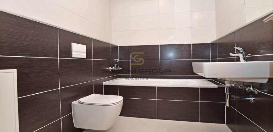 Pronájem 2+kk/Balkon, parkování, částečně zařízený, ihned volný
